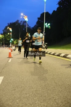 Runner Photo 4295083