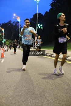 Runner Photo 4295163