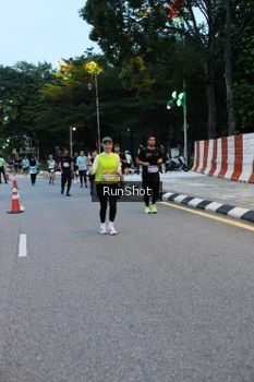 Runner Photo 4295385