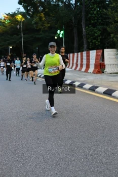 Runner Photo 4295393