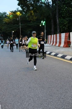 Runner Photo 4295399