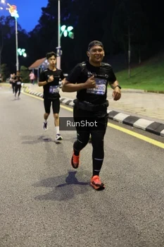 Runner Photo 4295404