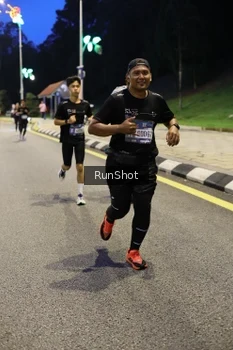 Runner Photo 4295410