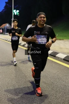 Runner Photo 4295444