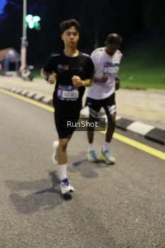 Runner Photo 4295487