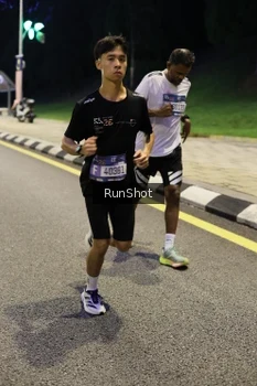 Runner Photo 4295524