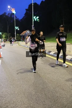Runner Photo 4295560
