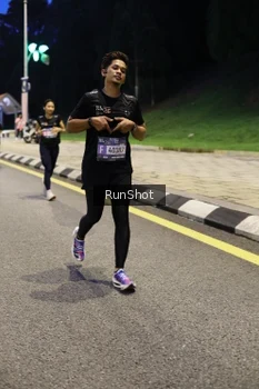 Runner Photo 4295604