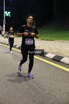 Runner Photo 4295619