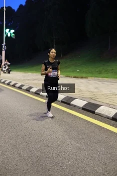 Runner Photo 4295624