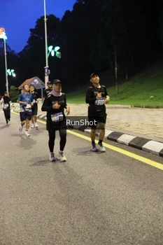 Runner Photo 4295667