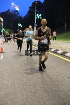 Runner Photo 4295923