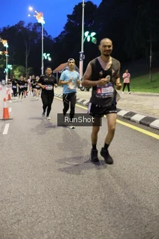 Runner Photo 4295934