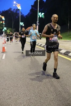 Runner Photo 4295951