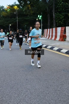 Runner Photo 4296000