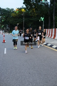 Runner Photo 4296006