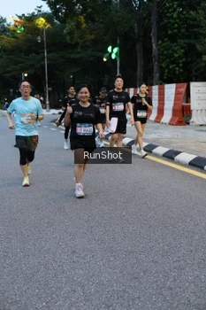 Runner Photo 4296013