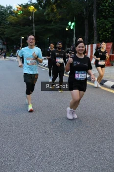 Runner Photo 4296022