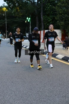 Runner Photo 4296033