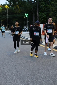 Runner Photo 4296039