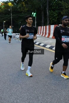Runner Photo 4296049