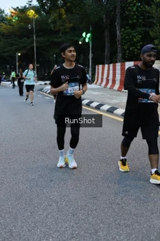 Runner Photo 4296050