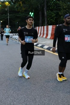 Runner Photo 4296052