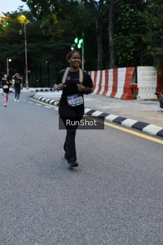 Runner Photo 4296070