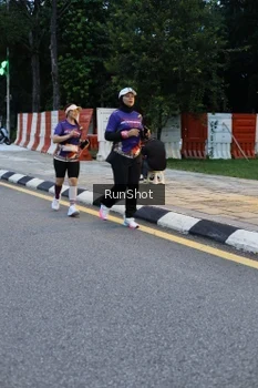 Runner Photo 4296079