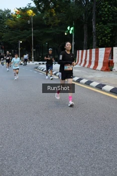 Runner Photo 4296091