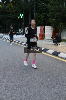 Runner Photo 4296104