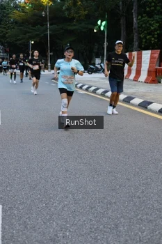 Runner Photo 4296106
