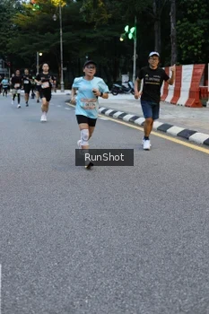 Runner Photo 4296114