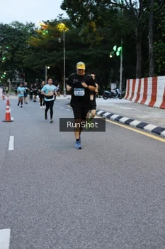Runner Photo 4296151