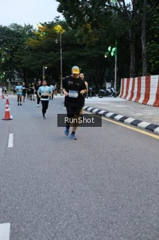 Runner Photo 4296154