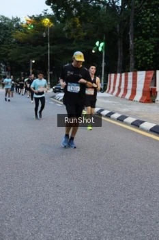 Runner Photo 4296161