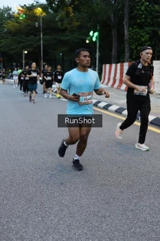 Runner Photo 4296194
