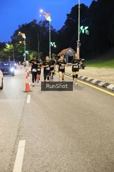 Runner Photo 4296202