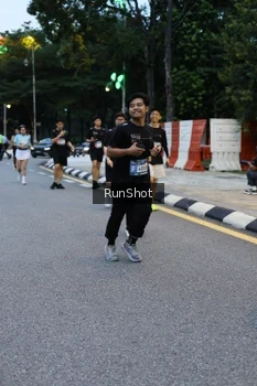 Runner Photo 4296207