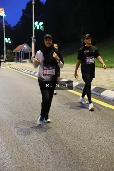 Runner Photo 4296224
