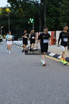 Runner Photo 4296228