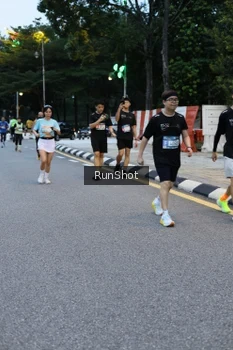 Runner Photo 4296232