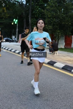 Runner Photo 4296243