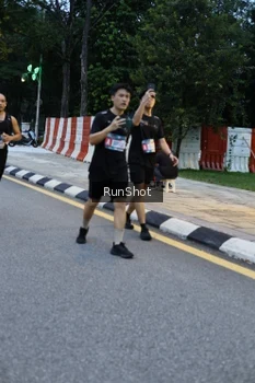 Runner Photo 4296245