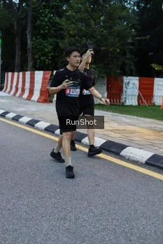Runner Photo 4296250
