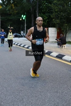 Runner Photo 4296253