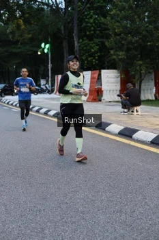 Runner Photo 4296262