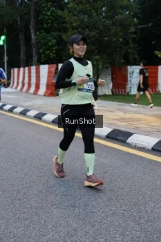 Runner Photo 4296272