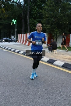 Runner Photo 4296276