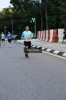 Runner Photo 4296285